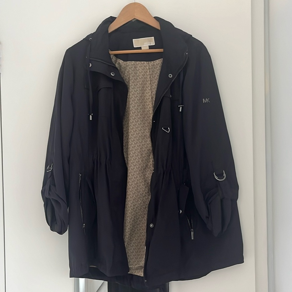 MICHAEL KORS RAIN HACKET SIZE XL